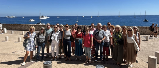 Pourquoi un séjour linguistique peut être plus enrichissant que des vacances traditionnelles
